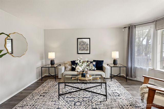 4071 SE Saxon Court, Port Orchard, WA 98366