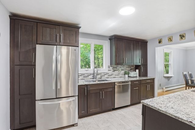 123 Sugar Rd, Bolton, MA 01740
