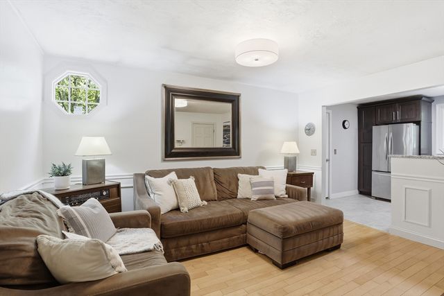 123 Sugar Rd, Bolton, MA 01740