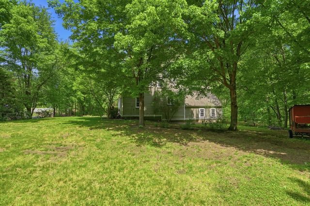 123 Sugar Rd, Bolton, MA 01740