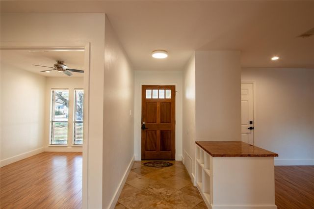 505 Chihuahua TRL, Austin, TX 78745