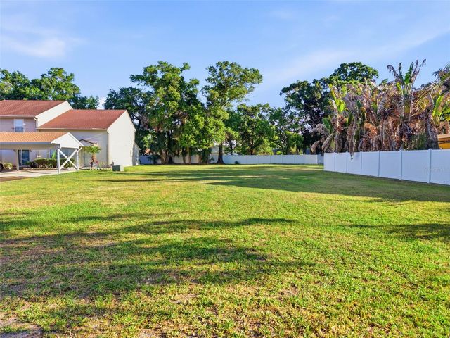 3348 W HIDDEN HAVEN COURT, Tampa, FL 33607