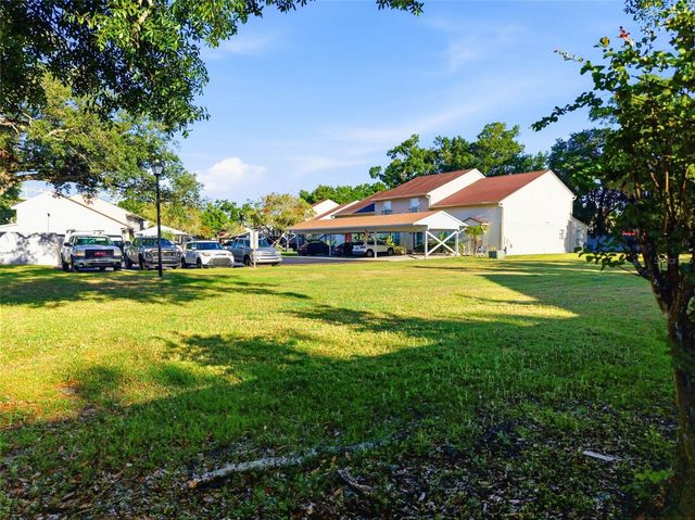 3348 W HIDDEN HAVEN COURT, Tampa, FL 33607