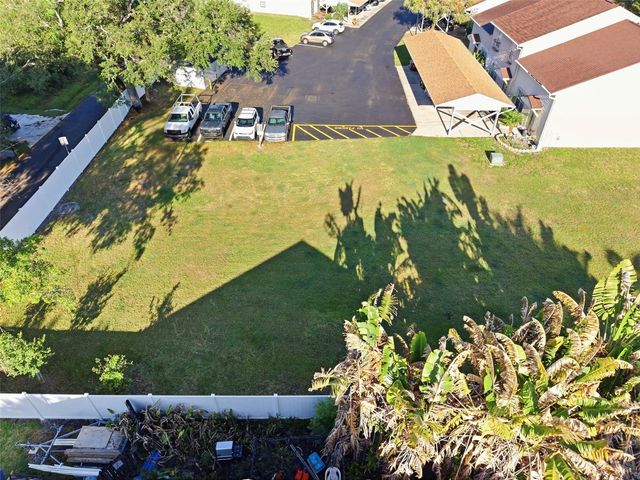 3348 W HIDDEN HAVEN COURT, Tampa, FL 33607