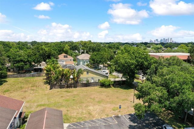 3348 W HIDDEN HAVEN COURT, Tampa, FL 33607