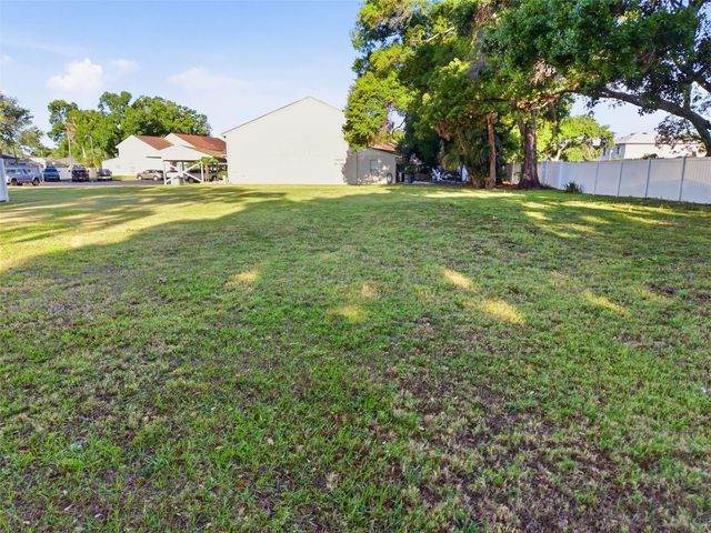 3348 W HIDDEN HAVEN COURT, Tampa, FL 33607