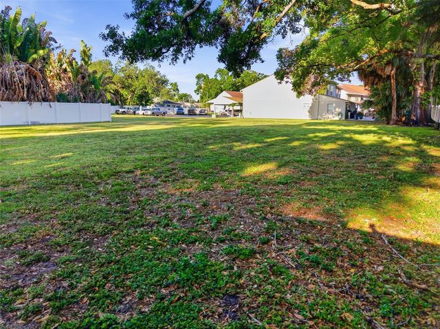 3348 W HIDDEN HAVEN COURT, Tampa, FL 33607