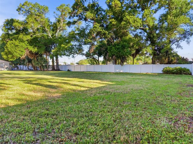 3348 W HIDDEN HAVEN COURT, Tampa, FL 33607