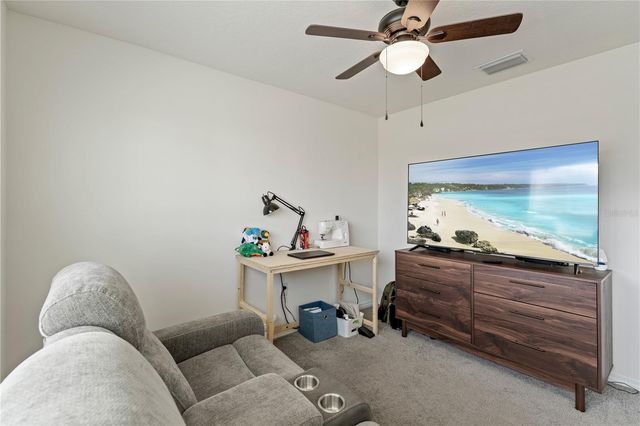 7721 SAIL CLOVER LANE, Zephyrhills, FL 33540