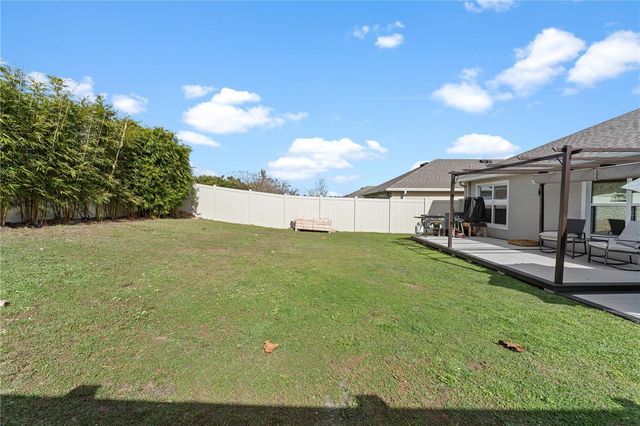 7721 SAIL CLOVER LANE, Zephyrhills, FL 33540