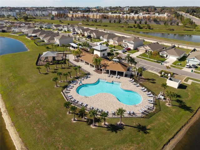 7721 SAIL CLOVER LANE, Zephyrhills, FL 33540