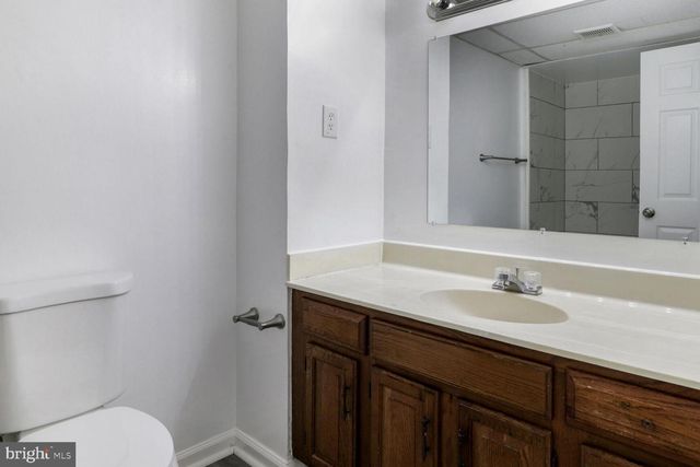 8122 GREENSPRING VALLEY RD, Owings Mills, MD 21117