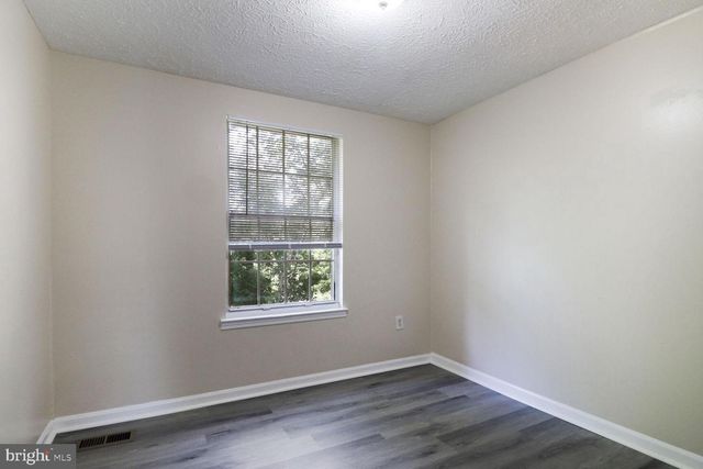8122 GREENSPRING VALLEY RD, Owings Mills, MD 21117