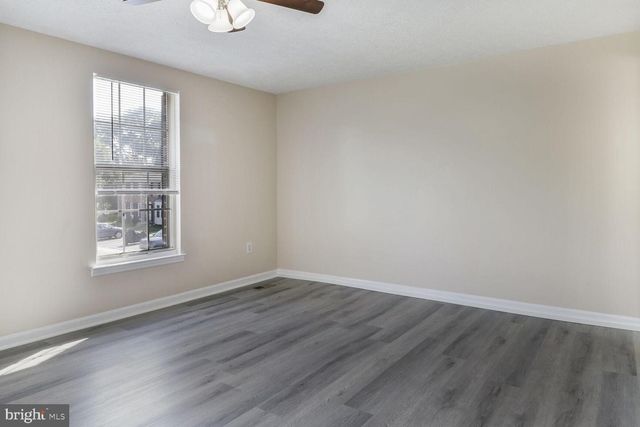 8122 GREENSPRING VALLEY RD, Owings Mills, MD 21117