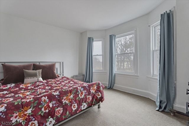 253 Midland Ave, East Orange City, NJ 07017