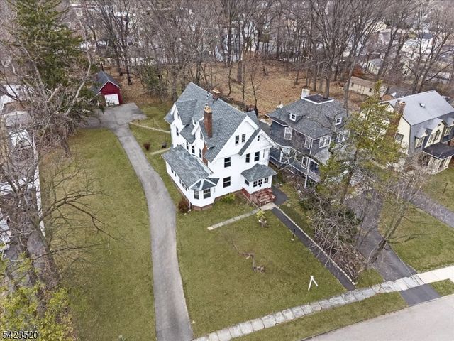 253 Midland Ave, East Orange City, NJ 07017
