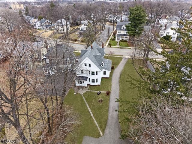 253 Midland Ave, East Orange City, NJ 07017