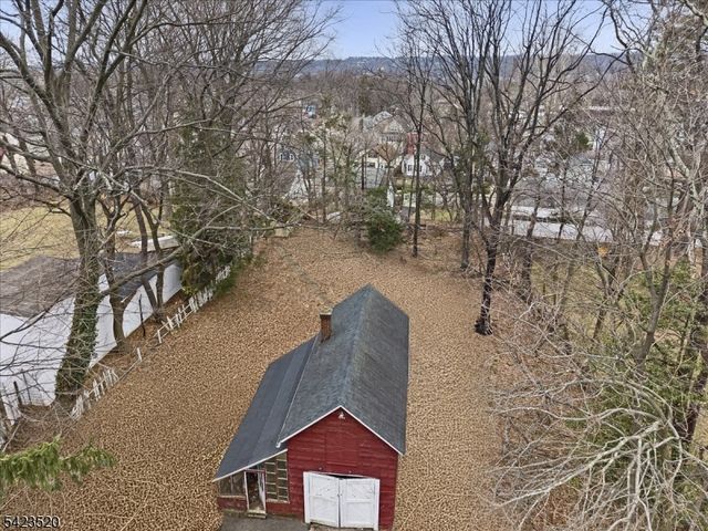 253 Midland Ave, East Orange City, NJ 07017