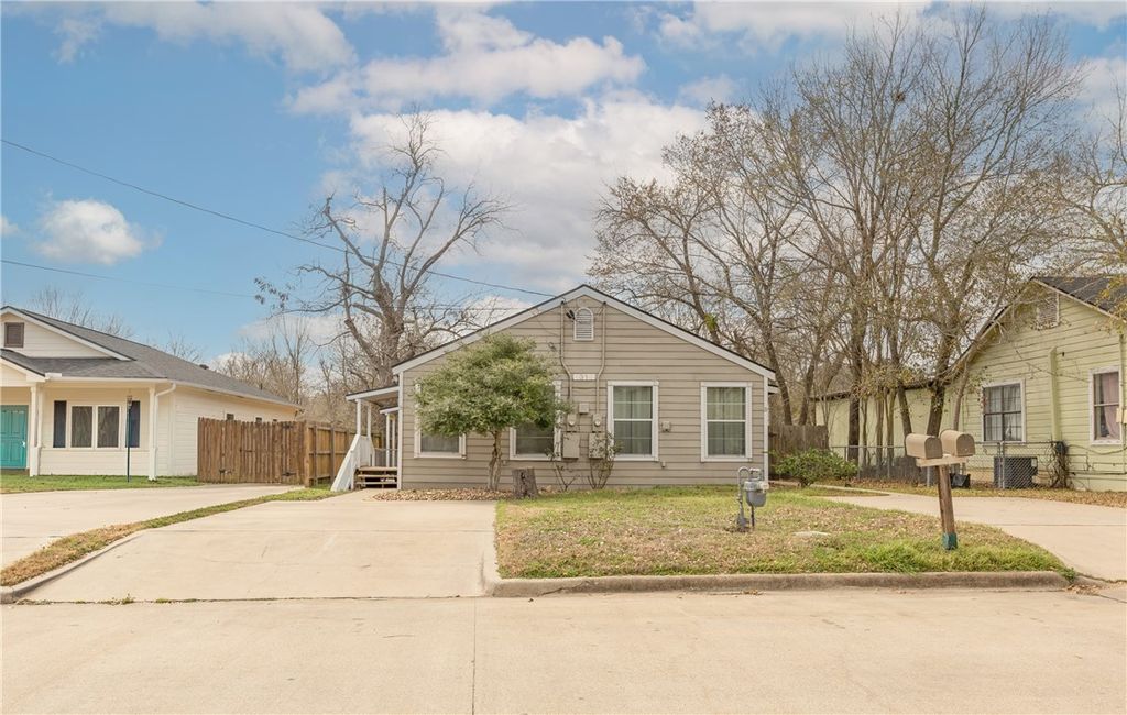 1319 Antone Street, Bryan, TX 77803 — exterior