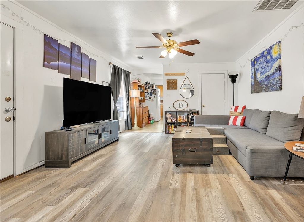 1319 Antone Street, Bryan, TX 77803 — photo 5