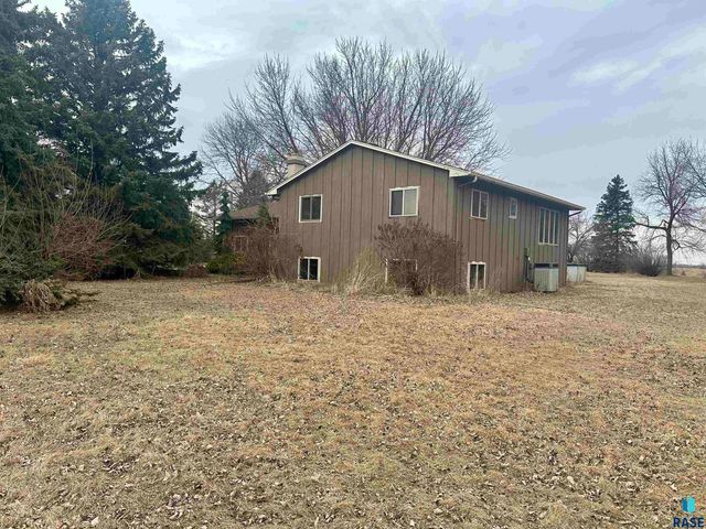 47838 270th St Street, Sioux Falls, SD 57108