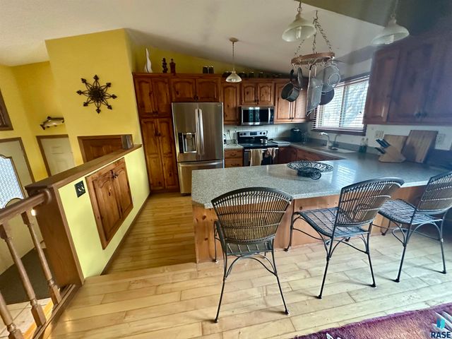 47838 270th St Street, Sioux Falls, SD 57108