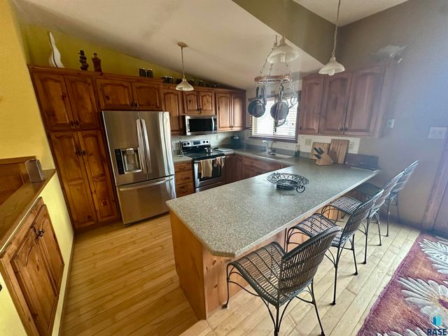 47838 270th St Street, Sioux Falls, SD 57108