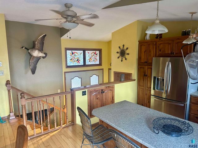 47838 270th St Street, Sioux Falls, SD 57108