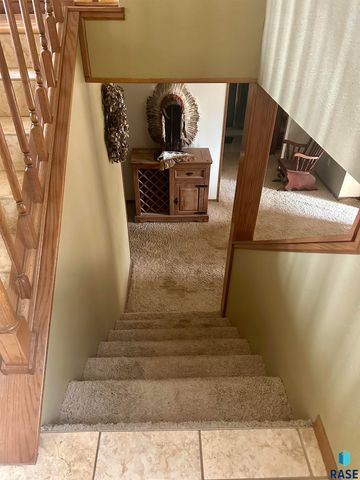 47838 270th St Street, Sioux Falls, SD 57108