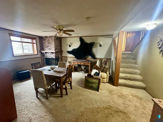 47838 270th St Street, Sioux Falls, SD 57108