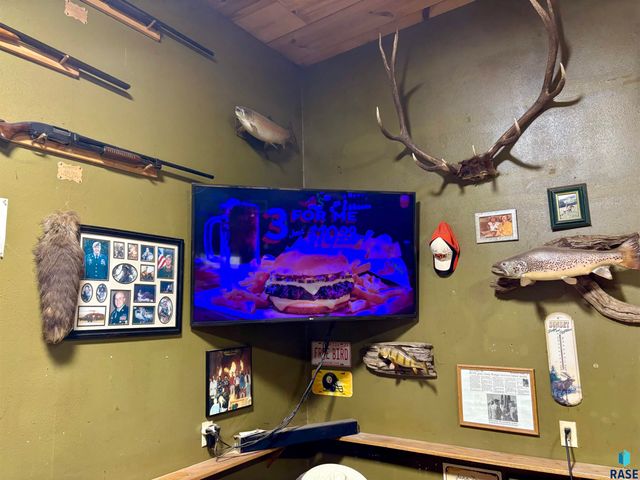 47838 270th St Street, Sioux Falls, SD 57108