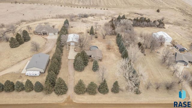 47838 270th St Street, Sioux Falls, SD 57108