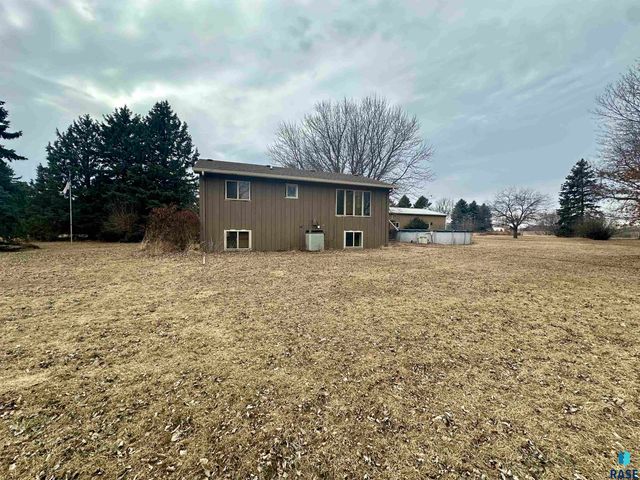 47838 270th St Street, Sioux Falls, SD 57108