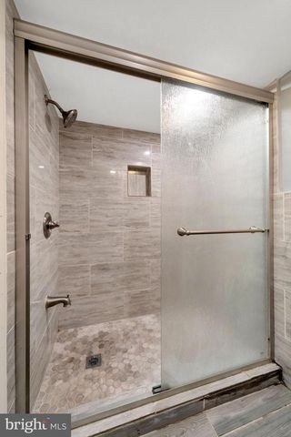 418 HAMPDEN RD, Upper Darby, PA 19082