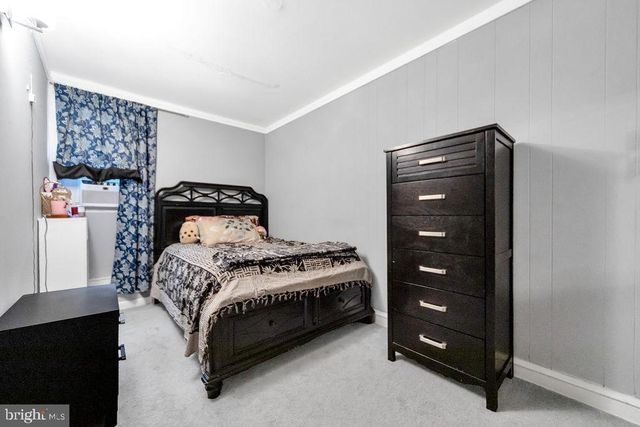 418 HAMPDEN RD, Upper Darby, PA 19082