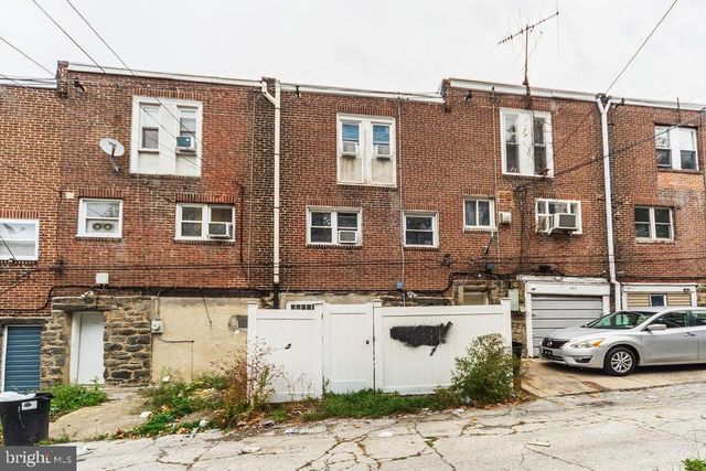 418 HAMPDEN RD, Upper Darby, PA 19082