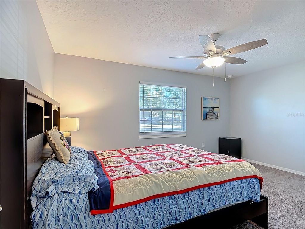 Image 29 of property listing at 3510 DOVE LANE, Mulberry, FL 33860