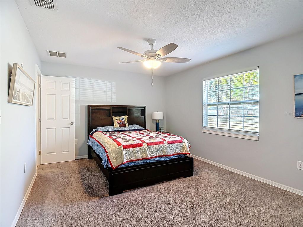 Image 31 of property listing at 3510 DOVE LANE, Mulberry, FL 33860