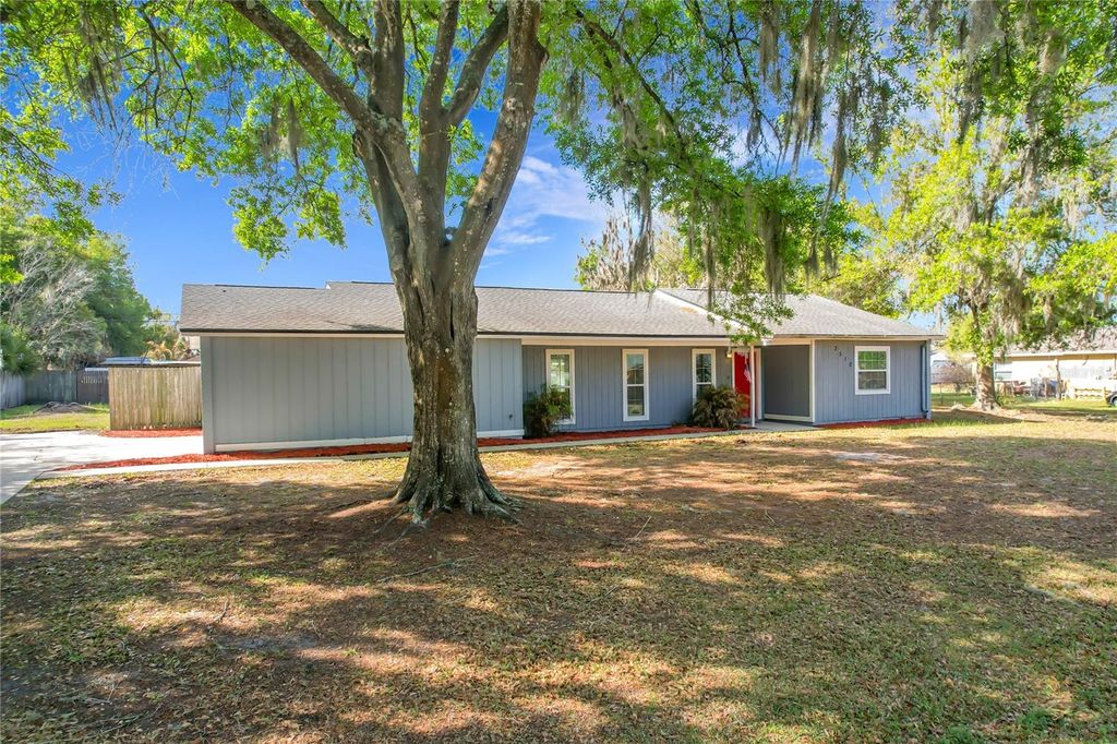 Image 40 of property listing at 3510 DOVE LANE, Mulberry, FL 33860