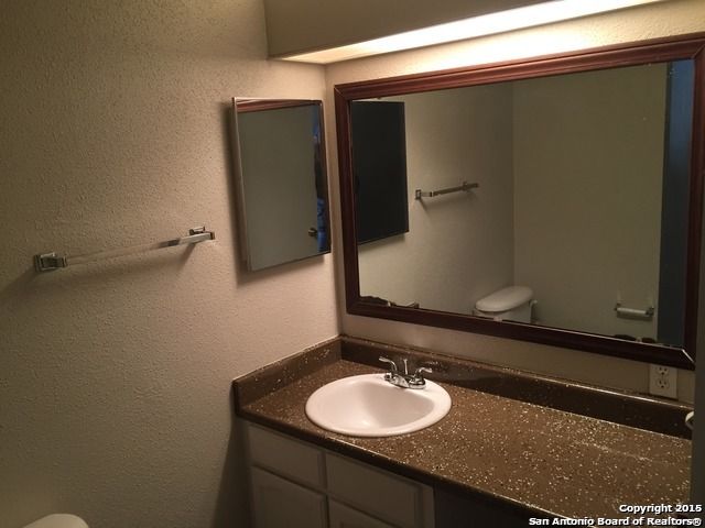 7923 Donore Pl Apt 16, San Antonio, TX 78229