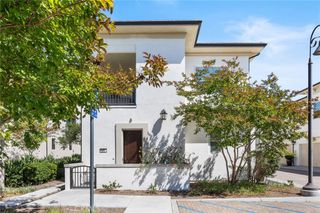 156 Follyhatch, Irvine, CA 92618