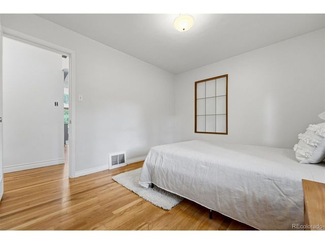 2060 Dover St, Lakewood, CO 80215