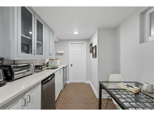 2060 Dover St, Lakewood, CO 80215