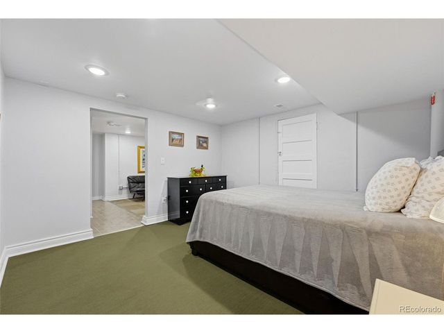 2060 Dover St, Lakewood, CO 80215