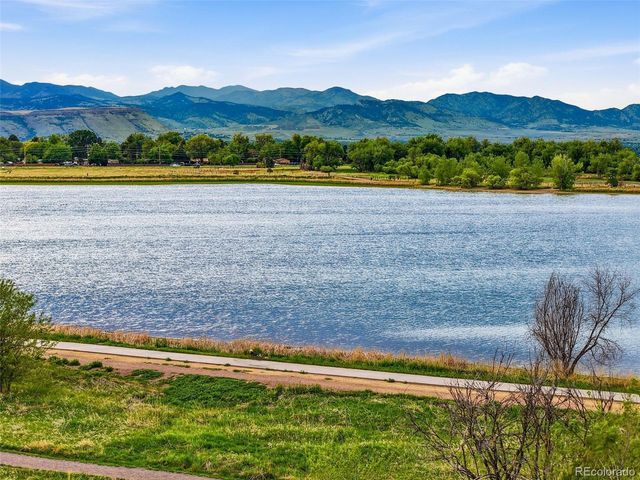2060 Dover St, Lakewood, CO 80215