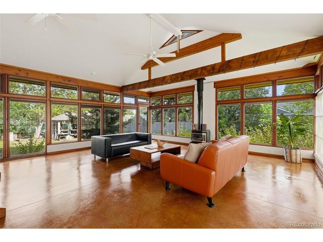2060 Dover St, Lakewood, CO 80215