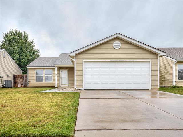 1301 Briar Patch Way, Norman, OK 73071