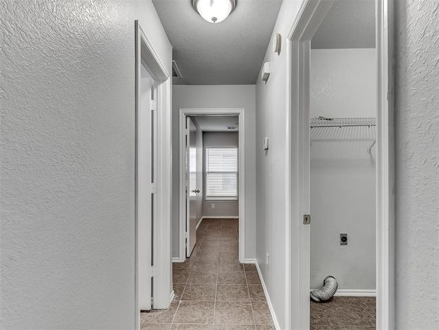 1301 Briar Patch Way, Norman, OK 73071