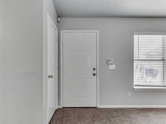 1301 Briar Patch Way, Norman, OK 73071