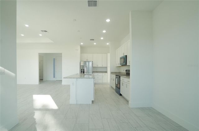 52 BRIG CIRCLE E, Placida, FL 33946